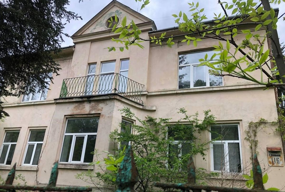 Львівській міськраді не вдалося повернути у власність 11 лікарняних приміщень