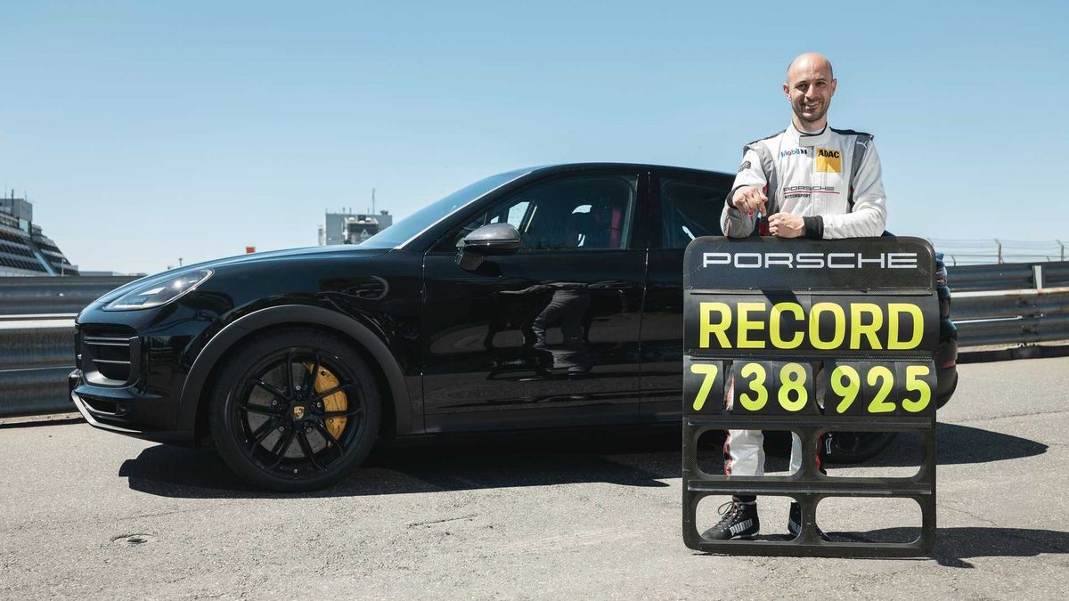 Porsche Cayenne Coupe встановив новий рекорд швидкості на Нюрбургрінгу