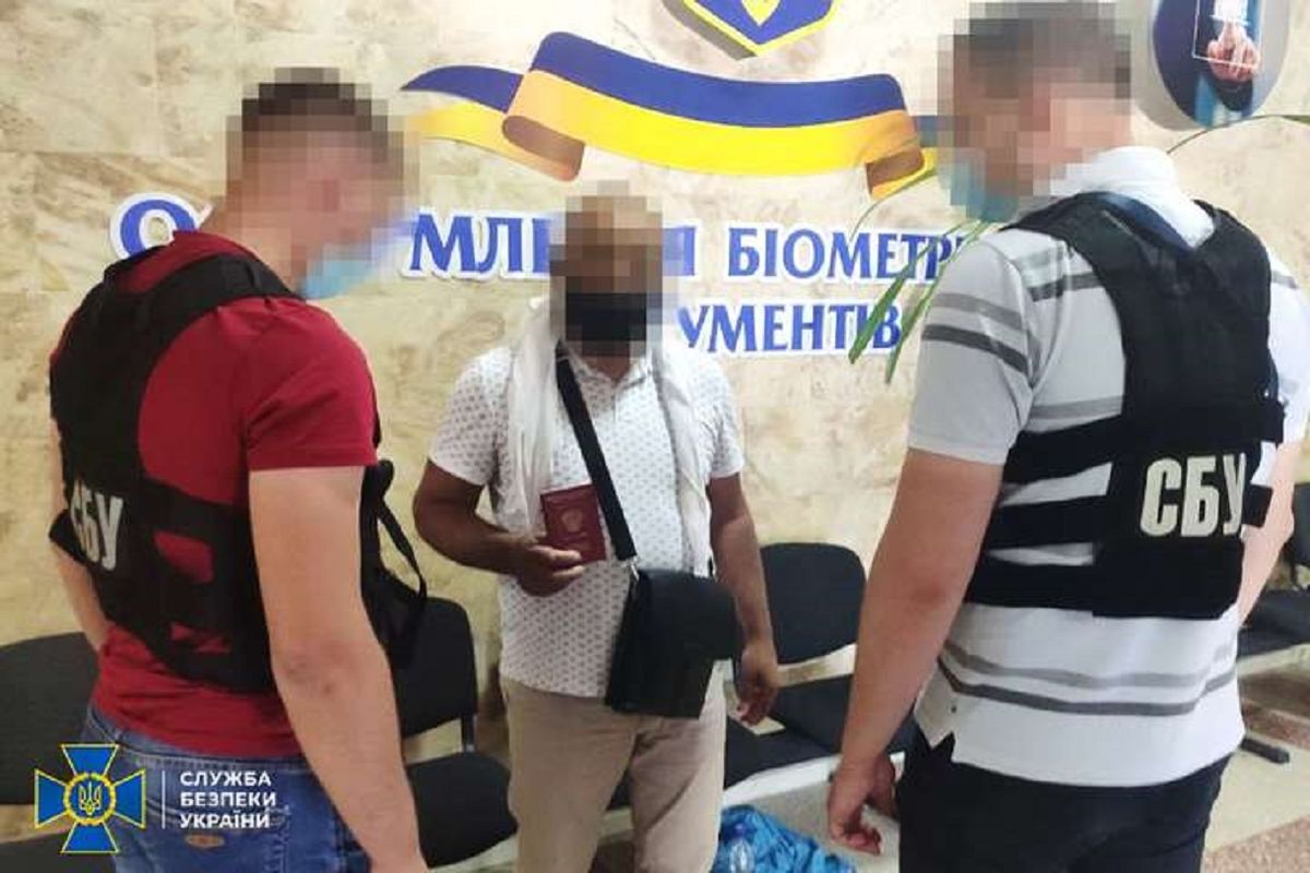 У Черкасах СБУ затримала розшукуваного за тероризм росіянина