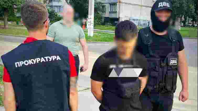 22-річний поліцейський робив у Харкові «закладки» із мефедроном