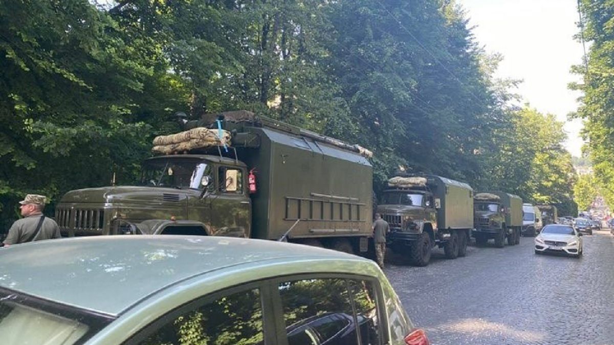 Держспецзв’язок заперечив рейдерське захоплення Митрополичих садів у Львові