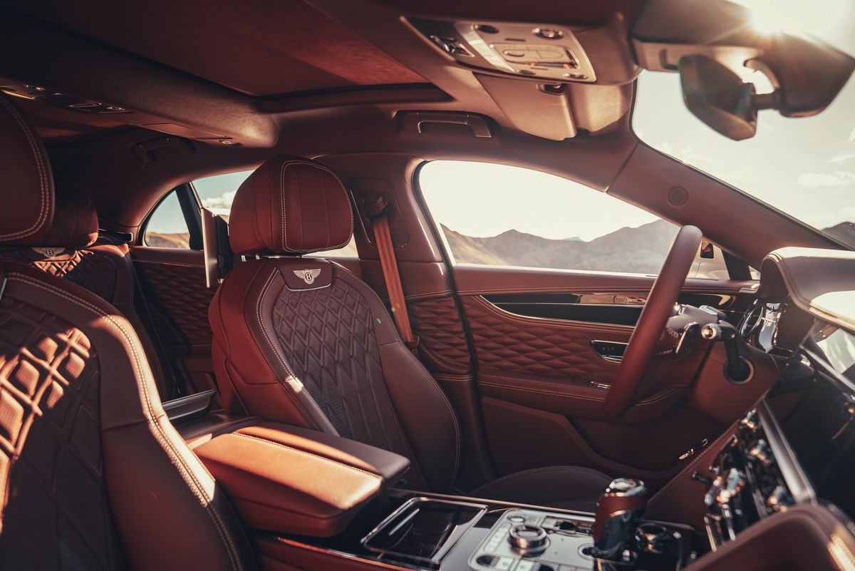 Розкішний седан Bentley отримав нагороду за найкращий інтер'єр