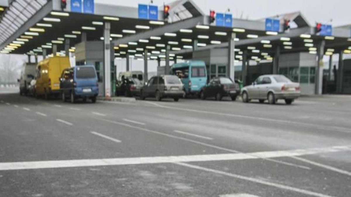 Польща ввела обов’язковий карантин для туристів з-поза меж шенгенської зони
