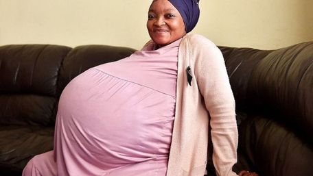 Новина про народження жінкою з ПАР десятьох дітей виявилася фейком