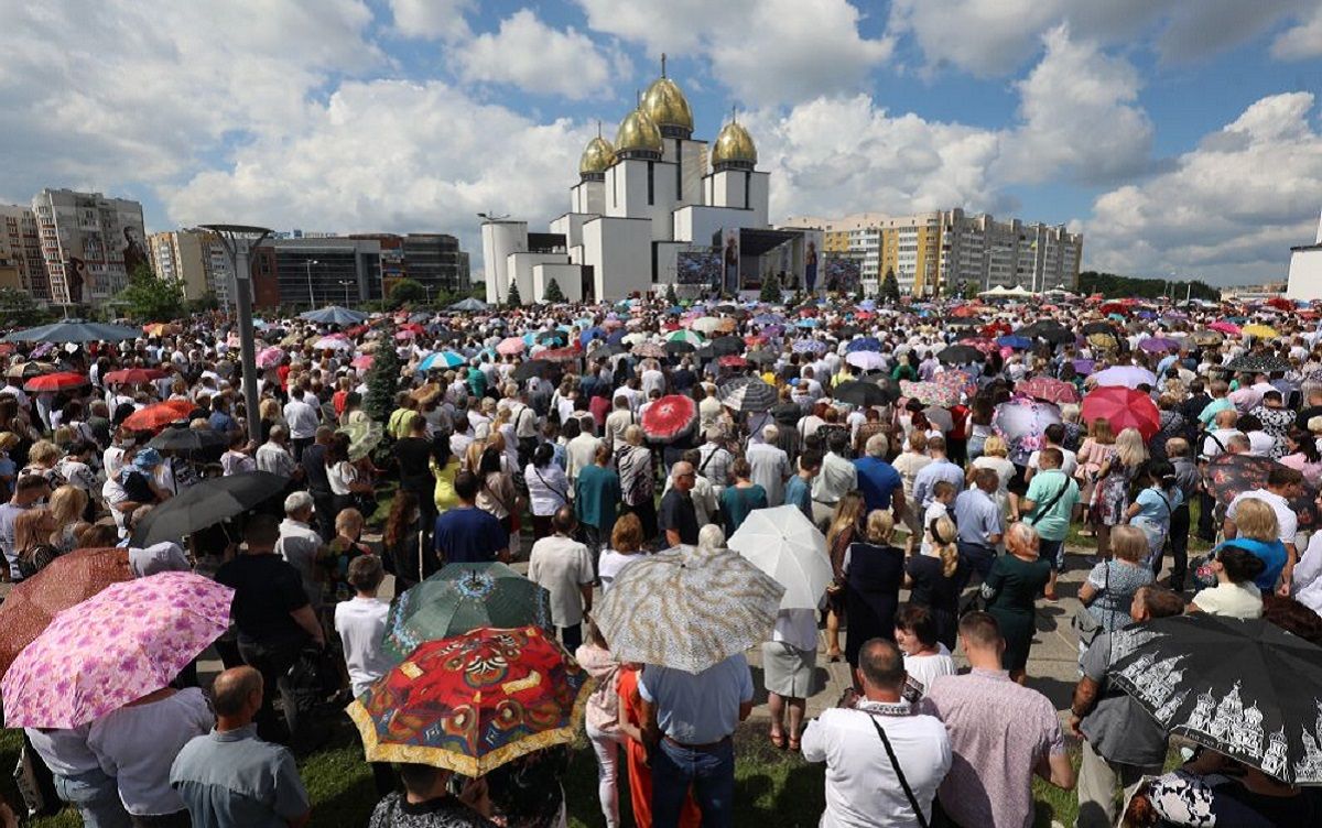 Спільною молитвою у Львові відзначили 20-річчя візиту Папи Римського