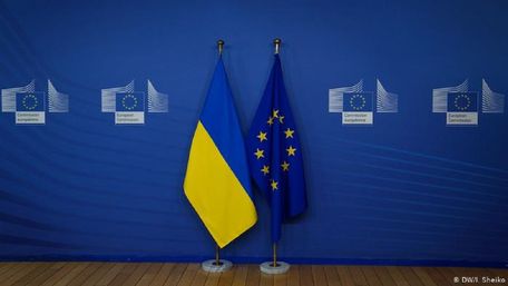 Денис Шмигаль планує домовитися з Євросоюзом про пʼять «безвізів»