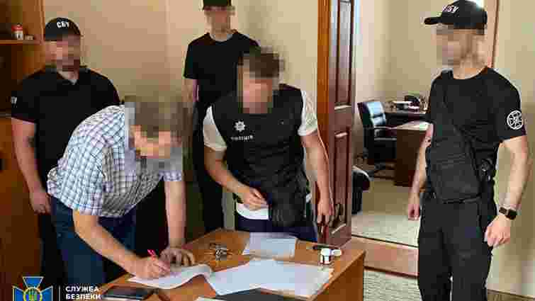 СБУ виявила розкрадання 1,5 млн грн на облаштуванні ковідного відділення на Закарпатті