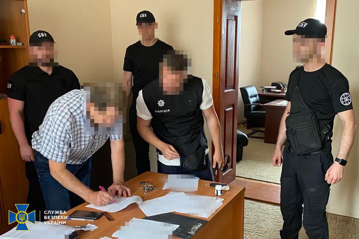 СБУ виявила розкрадання 1,5 млн грн на облаштуванні ковідного відділення на Закарпатті