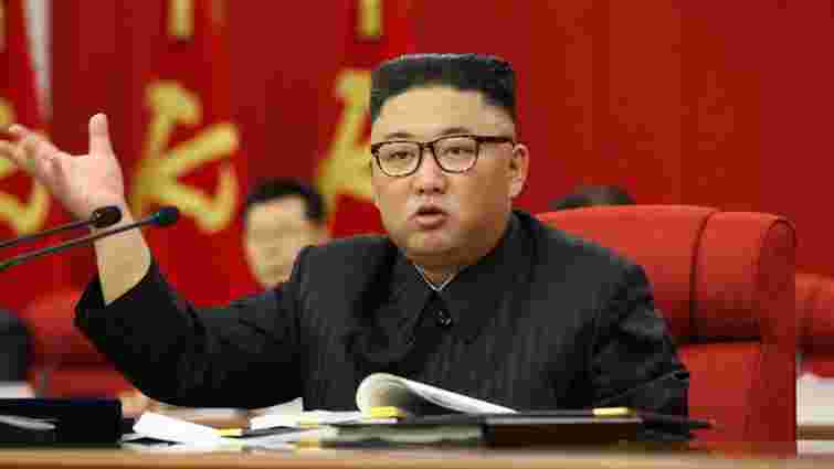 Кім Чен Ин заявив про ймовірність «великої кризи» в КНДР через коронавірус