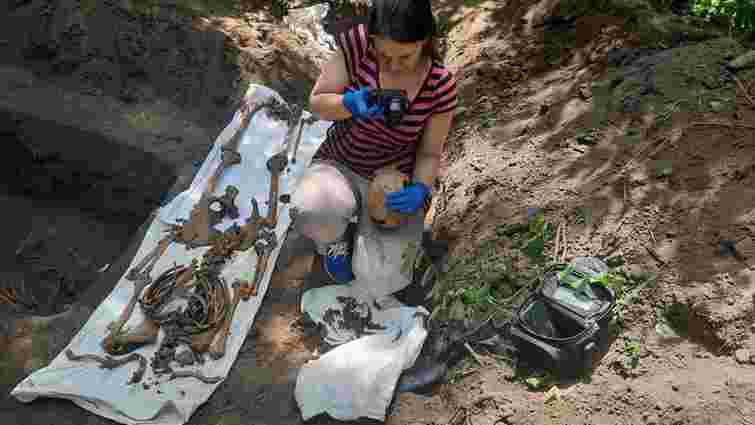На Тернопільщині знайшли останки бійців УПА, які пролежали в землі понад 75 років