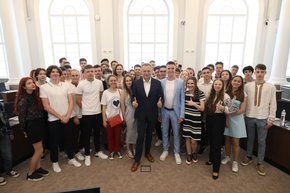 58 львівських випускників із найвищими балами ЗНО отримали премії від міста