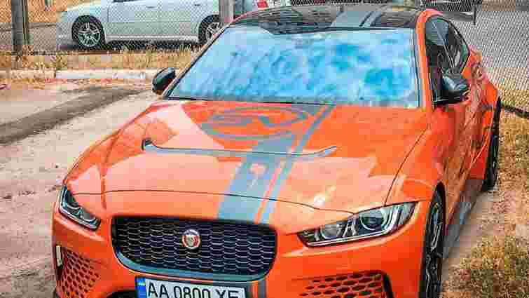 У Києві помітили рідкісний Jaguar XE SV Project 8