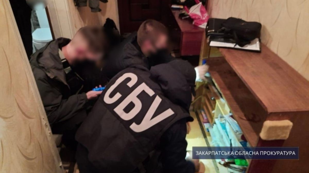 На Закарпатті судитимуть розклеювачів антиугорських листівок