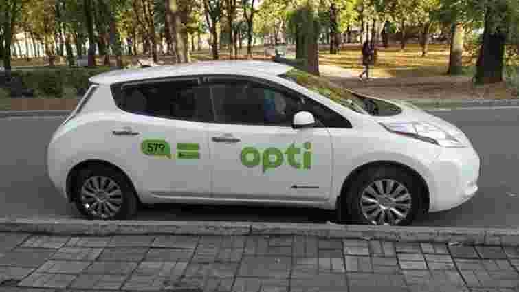 Дрогобицького таксиста Opti оштрафували за роботу без ліцензії
