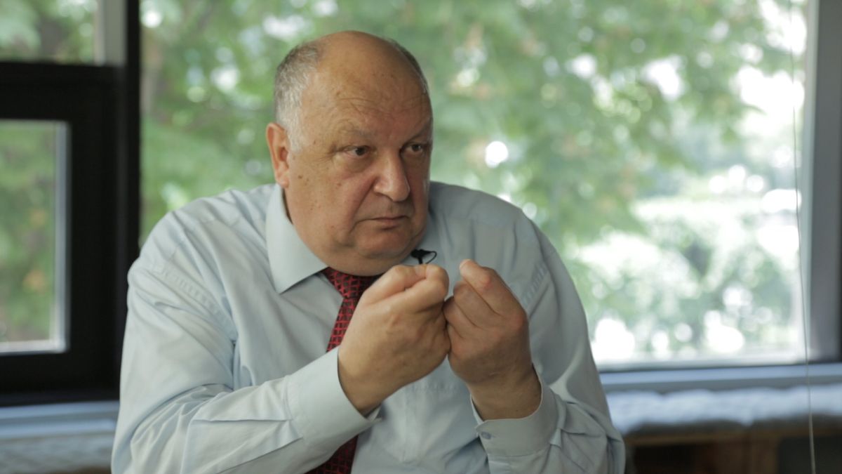 «Ми маємо кілька поколінь мовно скалічених людей»