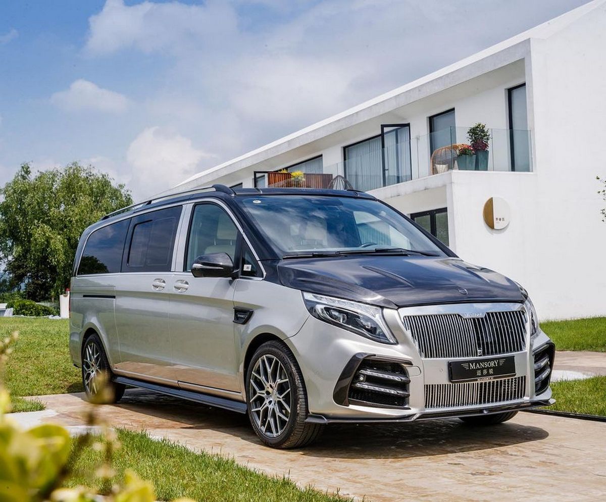 Німецьке тюнінг-ательє Mansory створило розкішний Mercedes-Benz V-Class