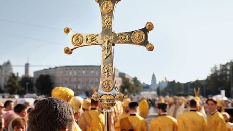 Соціологи зафіксували річне збільшення вірян Православної церкви України на 10%