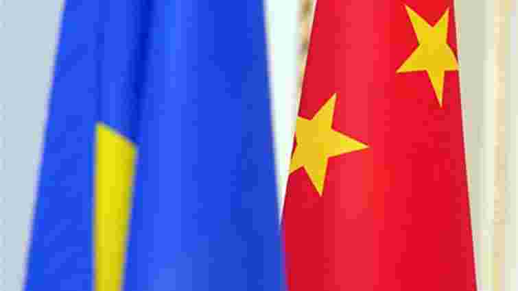 Китай дав Україні кредит після її відмови визнати утиски уйгурів