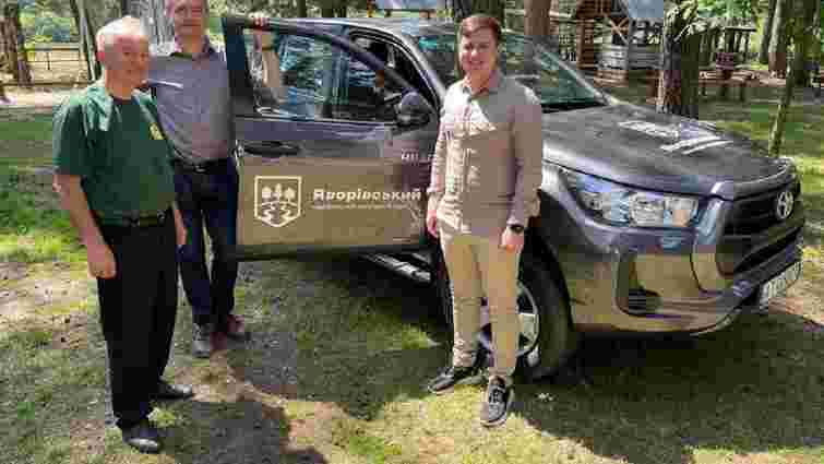 3 нових автомобілі отримав Яворівський національний природний парк від Уряду Німеччини
