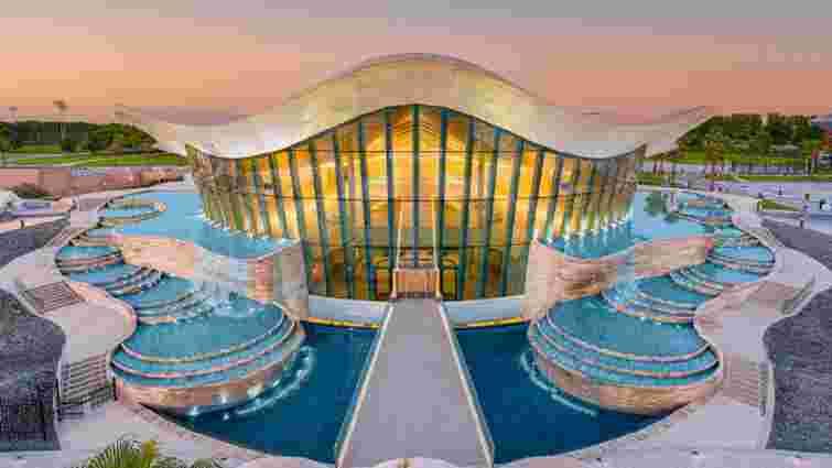 У Дубаї відкрили найглибший у світі басейн для дайвінгу