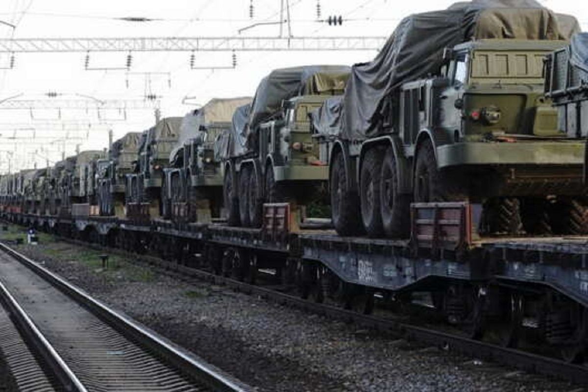 Туркменістан через «Талібан» стягує військову техніку до кордону з Афганістаном