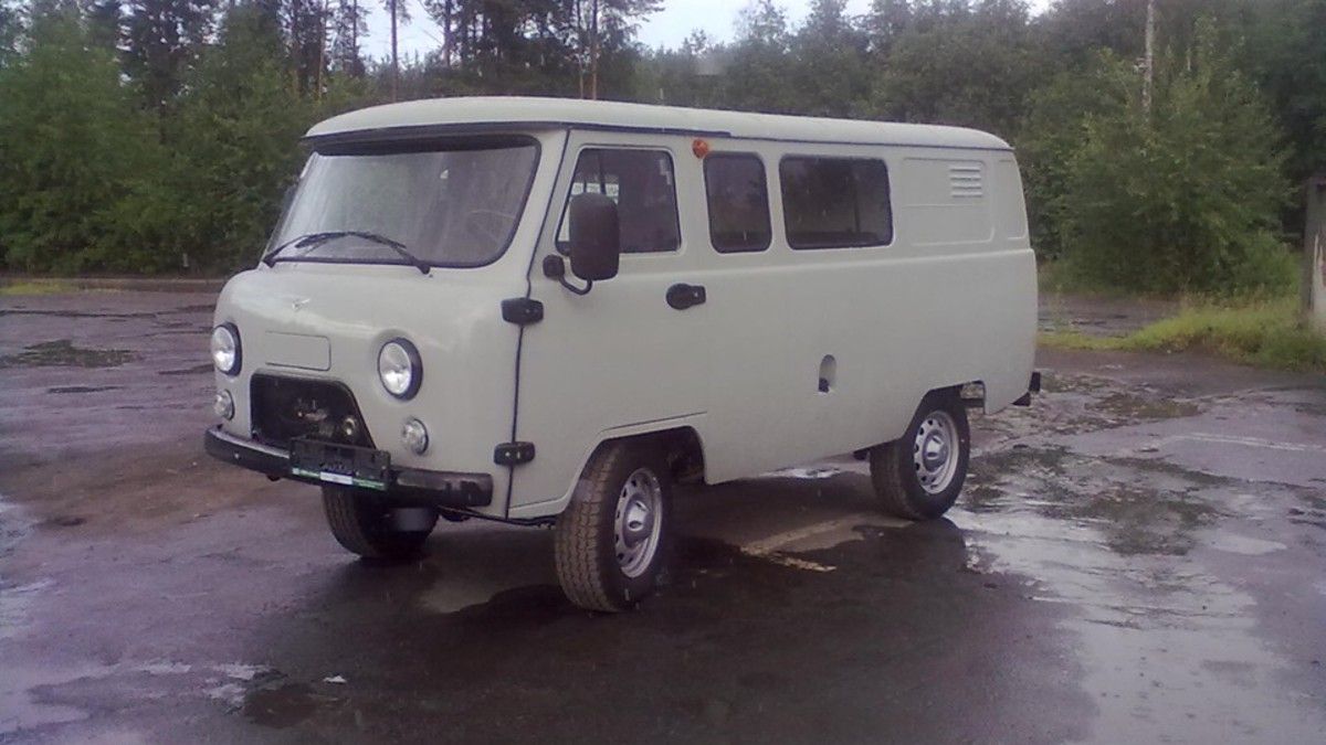 На Тернопільщині внаслідок наїзду мікроавтобуса загинув дворічний хлопчик