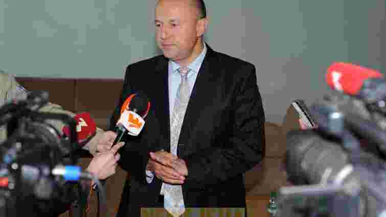 Руслан Марцінків нагородив скандального готельєра, якого сам же критикував