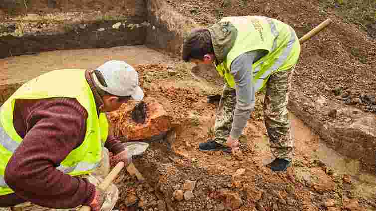 Біля Жовкви археологи натрапили на тисячолітнє горно для виплавки заліза
