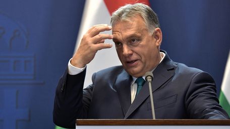 Прем'єр Угорщини і його уряд шпигували за місцевими незалежними ЗМІ