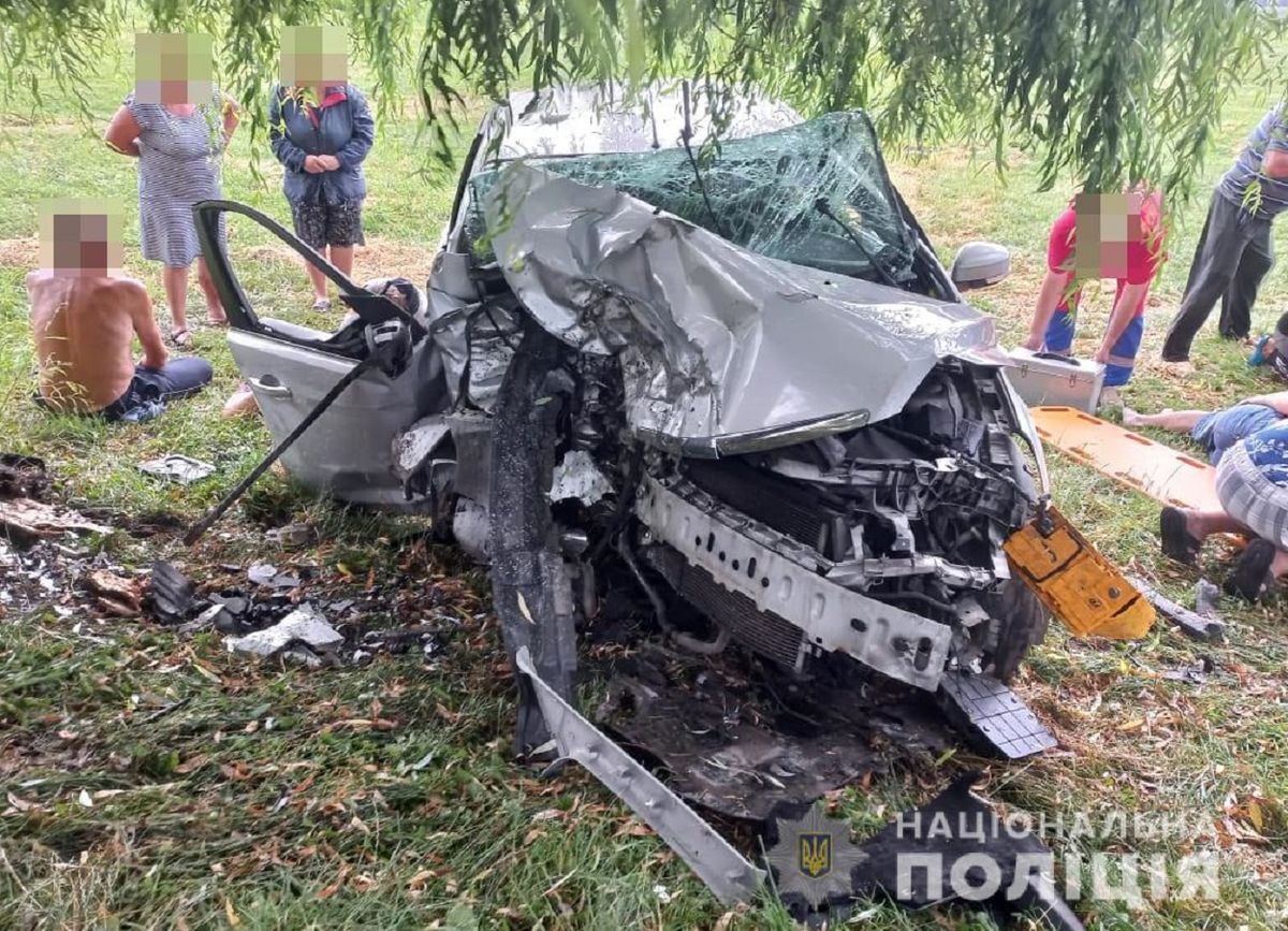 У ДТП на Волині загинули двоє дорослих та чотирирічна дівчинка