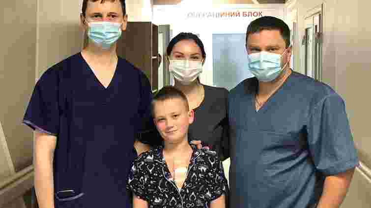 Львівські лікарі провели складну операцію на серці 10-річному хлопчику з Івано-Франківщини