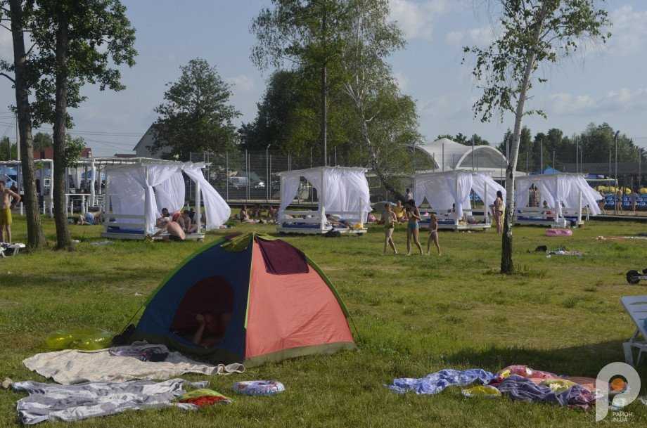 Центральний пляж в селі Світязь. Фото: Район.in.ua