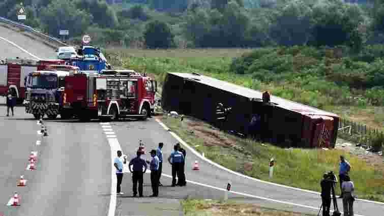 У Хорватії перекинувся автобус із туристами, щонайменше 10 загиблих