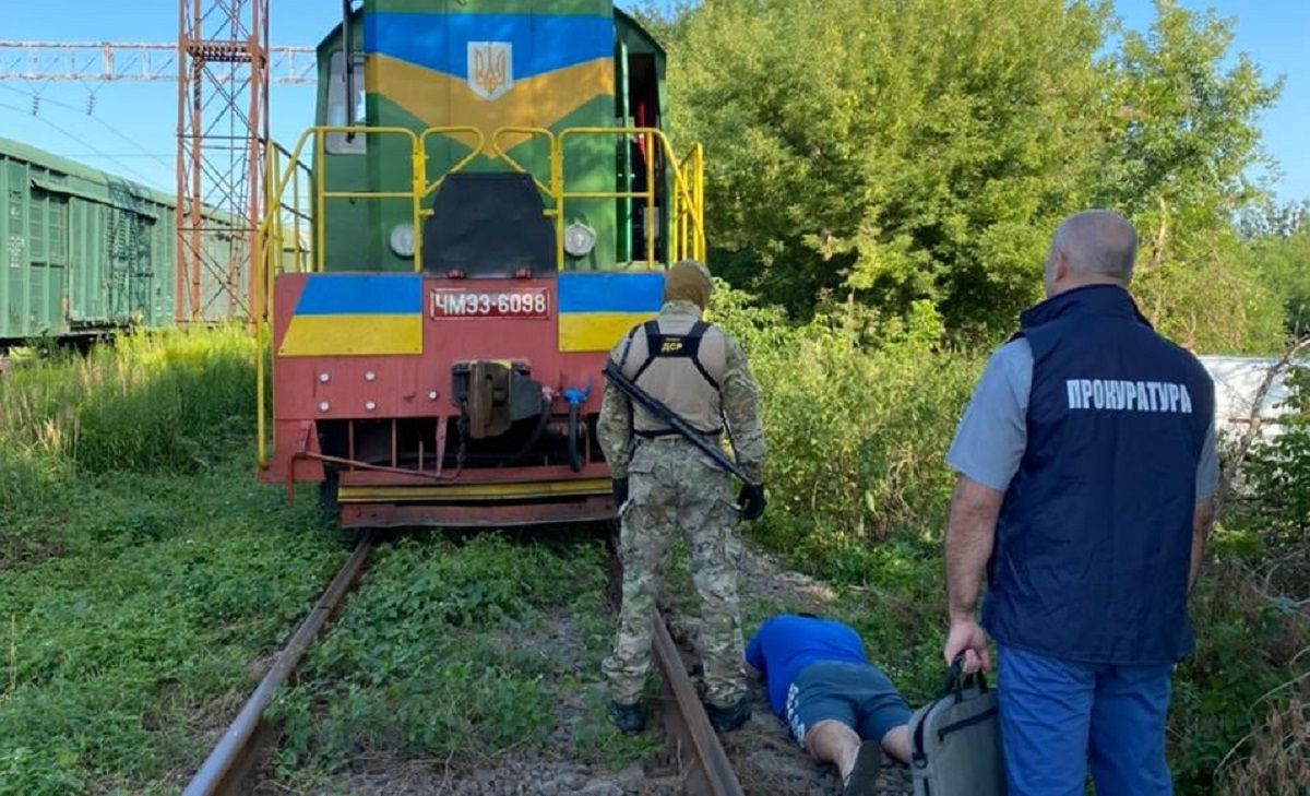 На «Львівській залізниці» викрили масштабну схему розкрадання пального