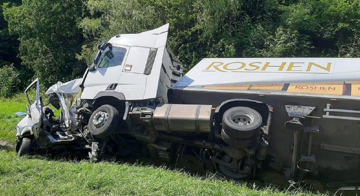 За смертельну ДТП біля Львова водія вантажівки звільнили від покарання