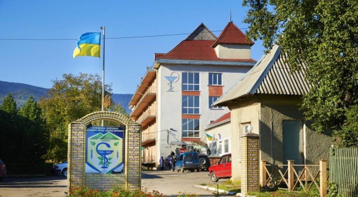 У Яремче з харчовим отруєнням госпіталізували трьох туристів