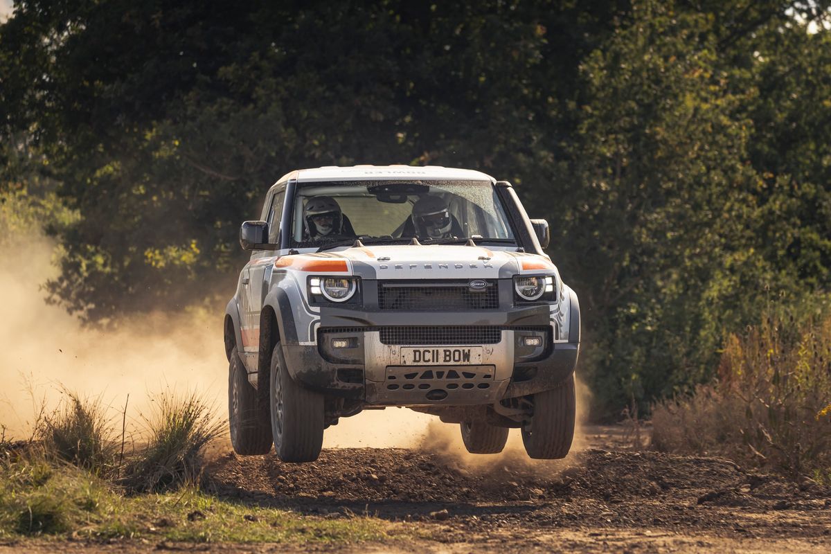Для Land Rover Defender створили власний чемпіонат