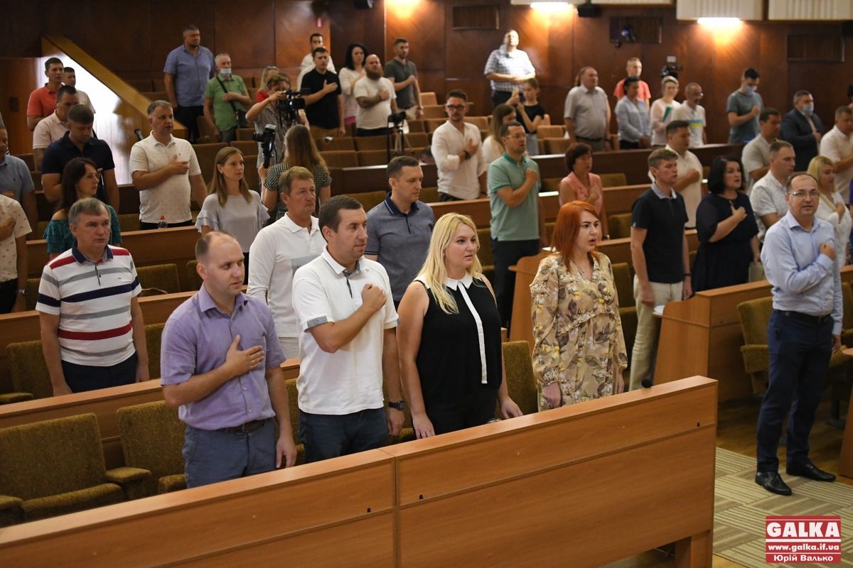 Івано-франківські депутати закликали уряд повернути християнську етику в школи