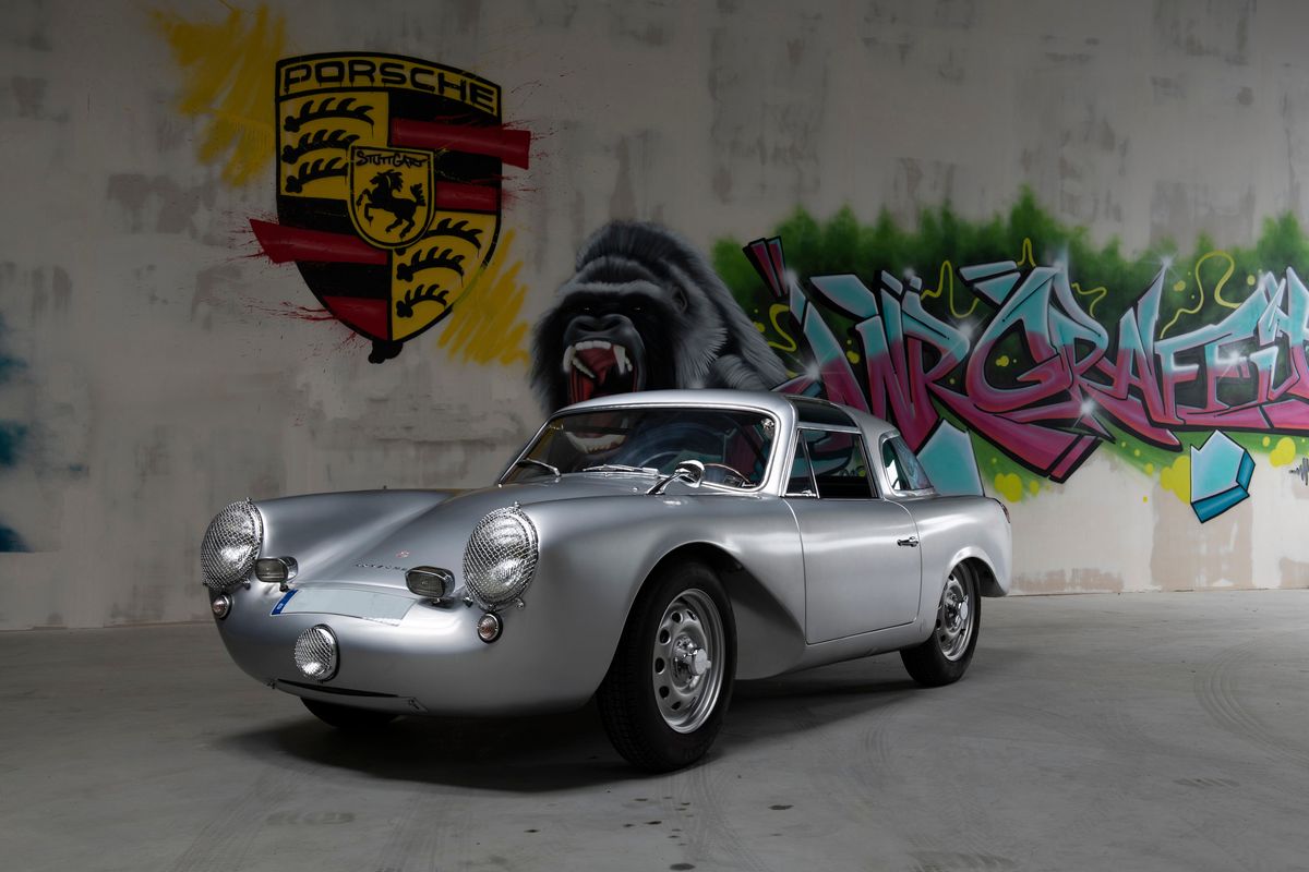 На аукціон Sotheby's виставили унікальний Glöckler-Porsche 356