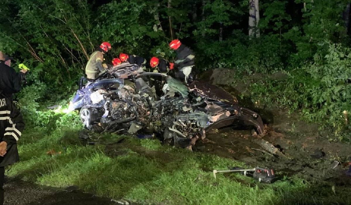 23-річний водій  Porsche розбився на смерть на дорозі до Брюховичів