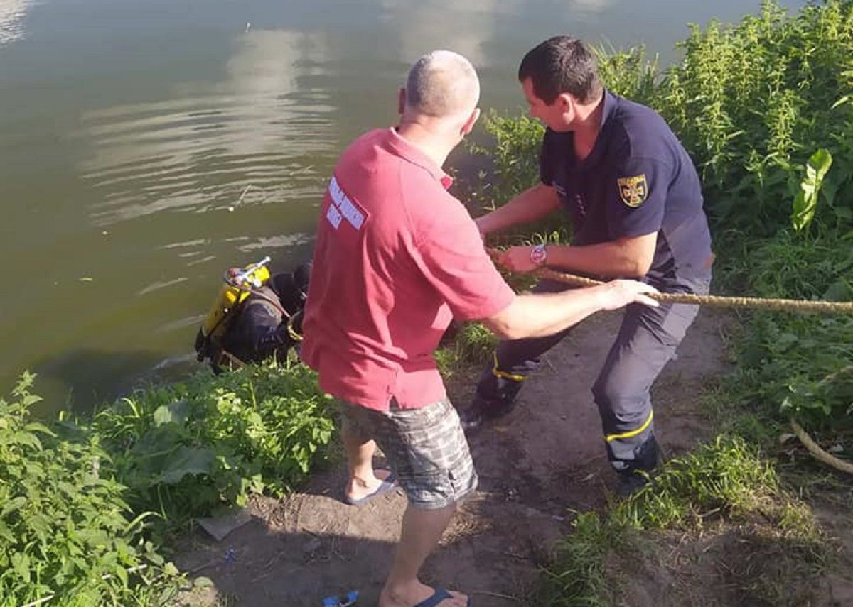 52-річний чоловік втопився в озері на Львівщині