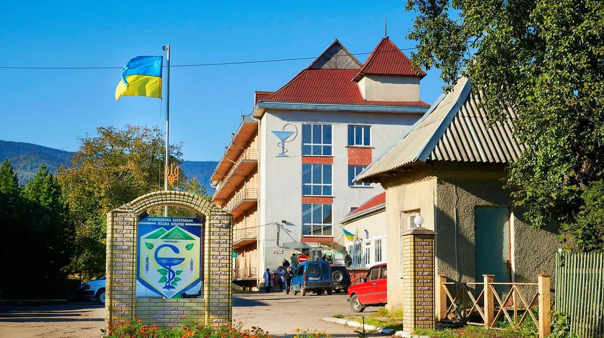 У Яремчанську лікарню після отруєння грибами госпіталізували двох закарпатців

