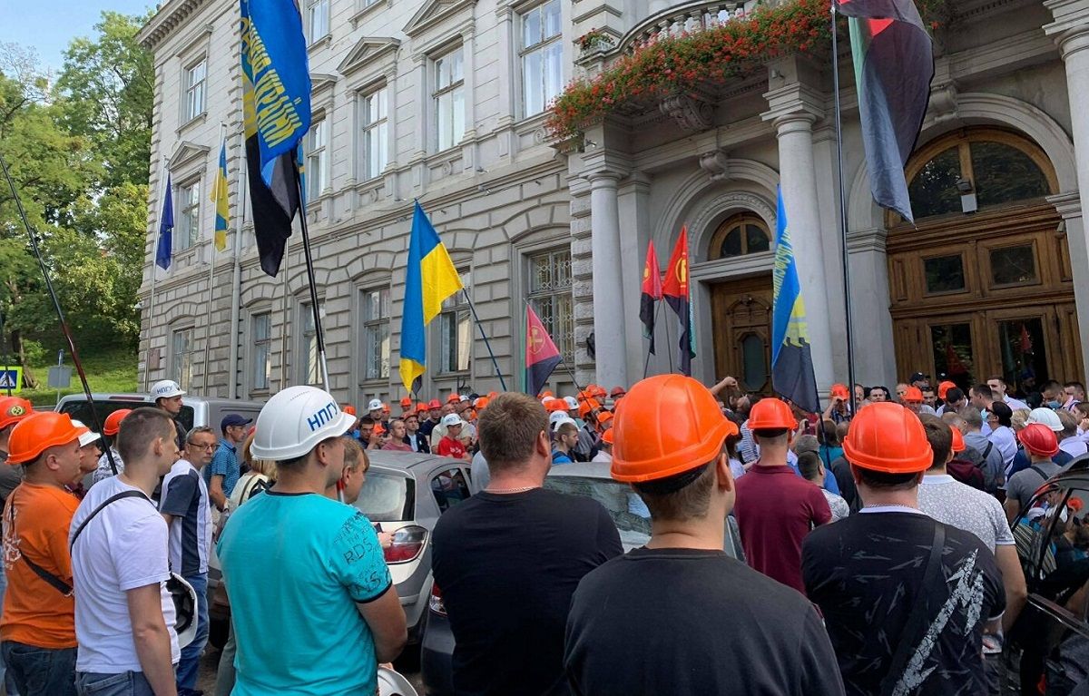 Мінфін погодило виділення 224 млн грн на зарплату шахтарям Львівщини