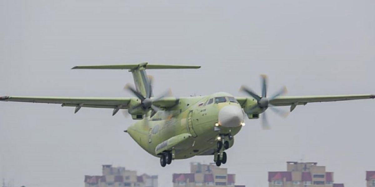 Біля Москви розбився новітній російський військовий літак Іл-112В