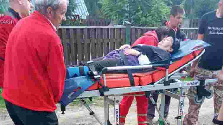 Туристка з Дніпра отримала відкритий перелом ноги у горах на Львівщині