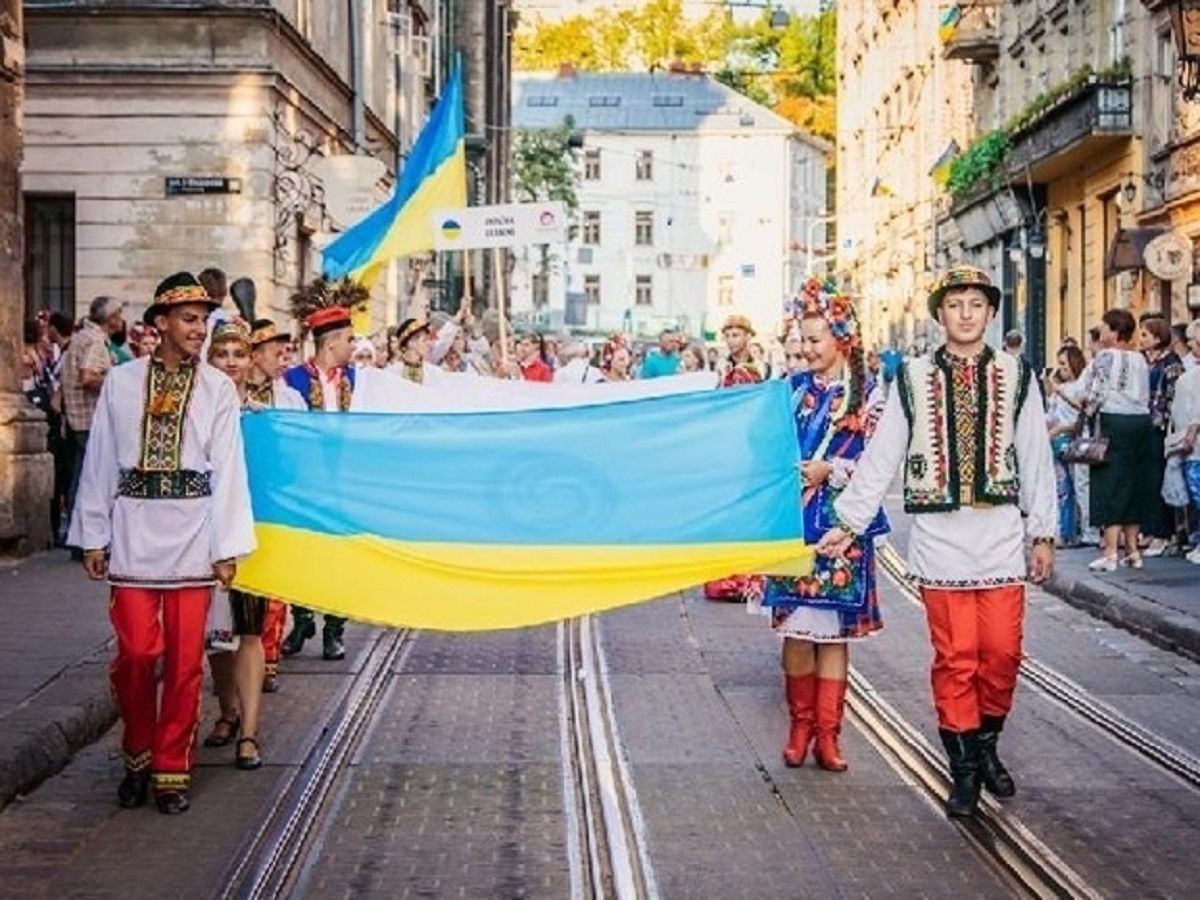 Через святкування Дня Незалежності у Львові обмежать та змінять рух транспорту