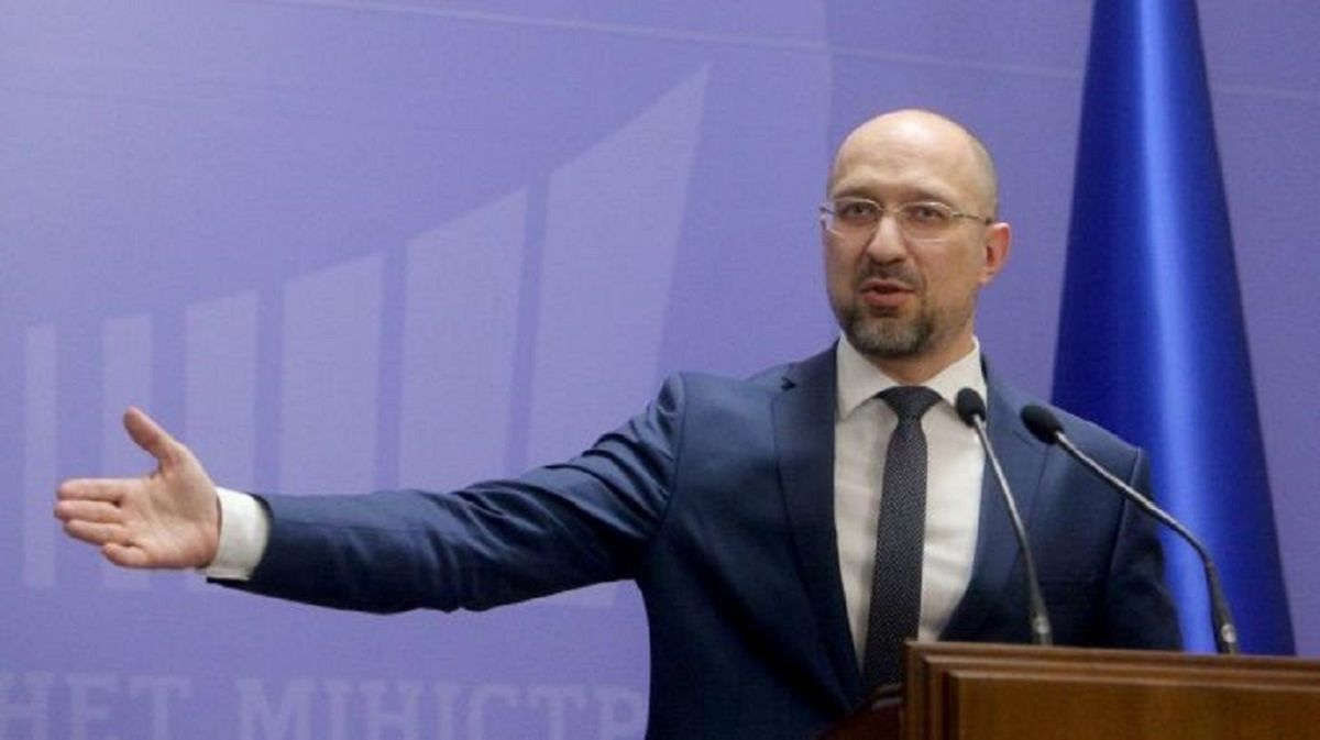 Кабмін направить 2,7 млрд доларів від МВФ на соціальні виплати