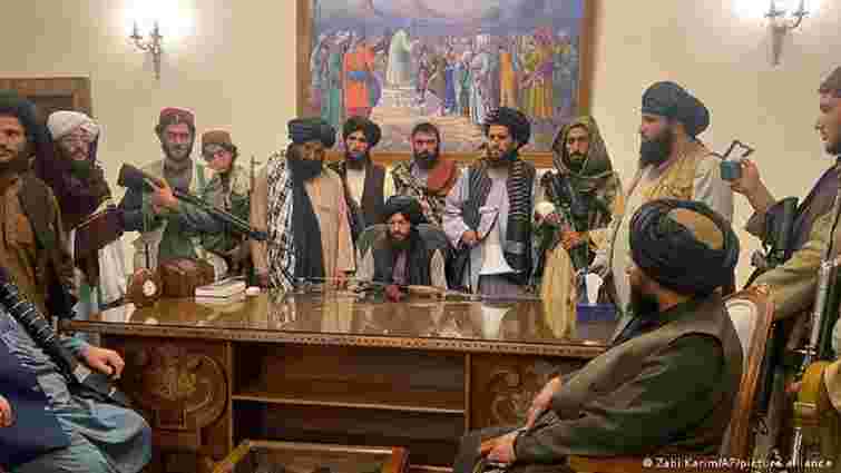 Кулеба відкинув можливість встановлення дипломатичних відносин з «Талібаном»