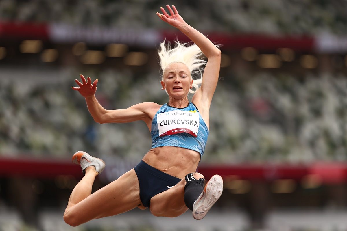 Українська легкоатлетка Оксана Зубковська виграла золото Паралімпіади в Токіо