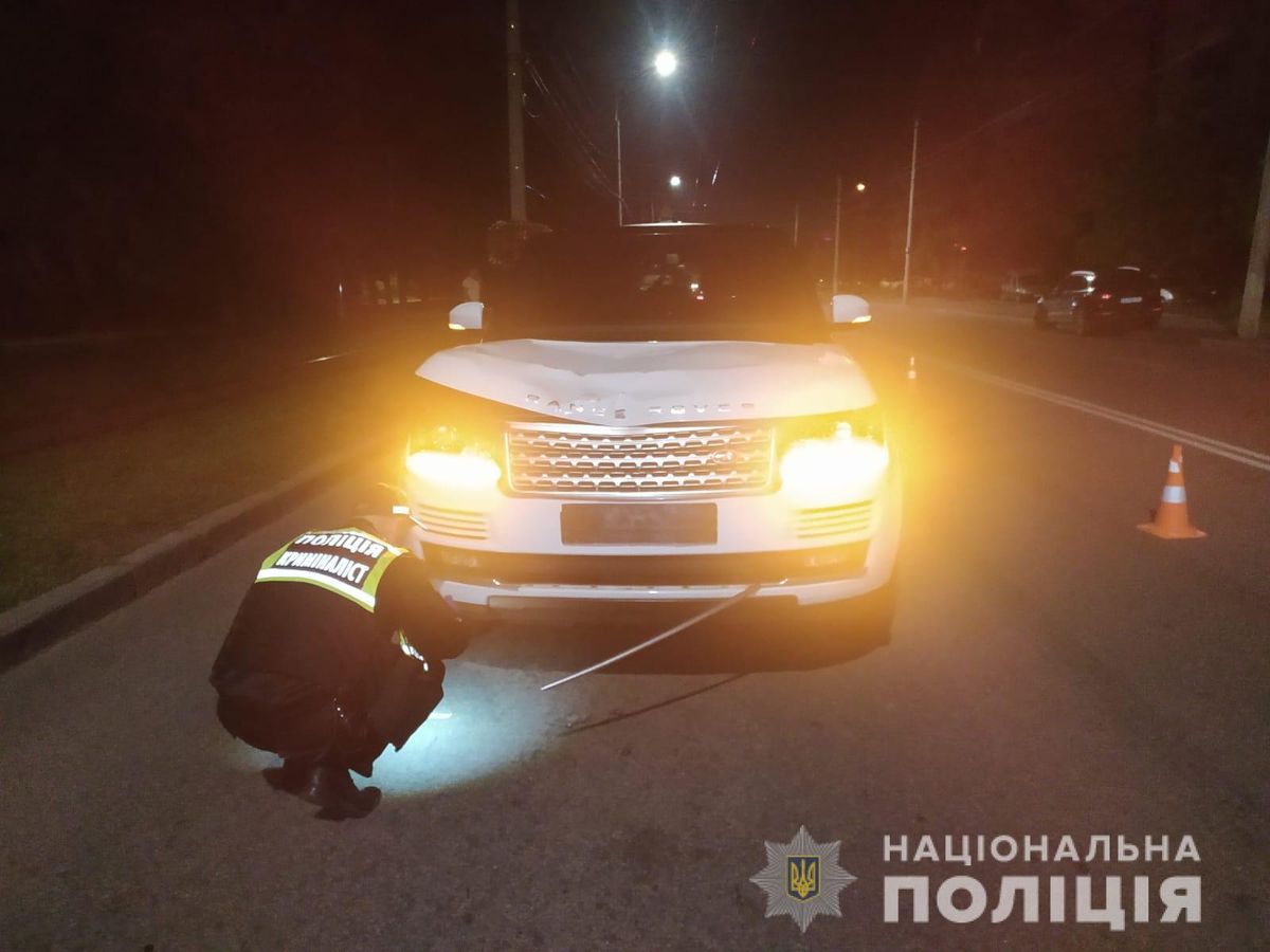 Підліток на батьковому Land Rover збив на смерть жінку у Вінниці